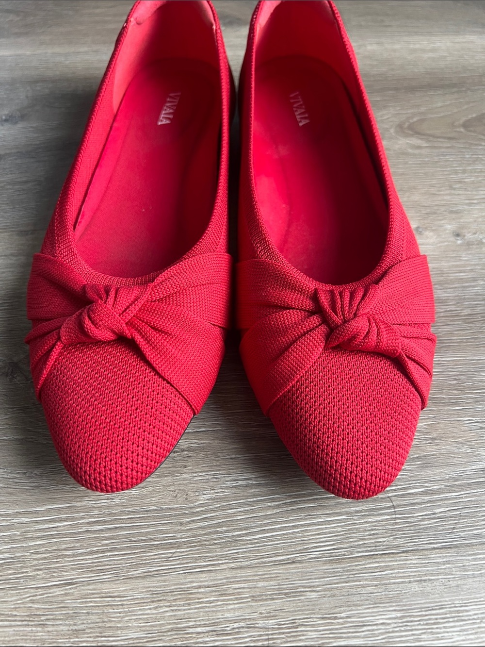 Vivaia Bibi Almond-Toe Knotted Flats in Ruby Red - Picture 4 of 12